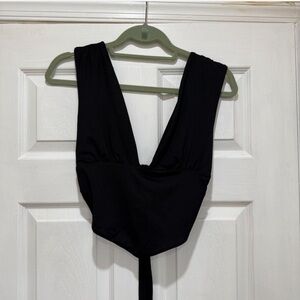 Black Sleeveless V-Neck Top